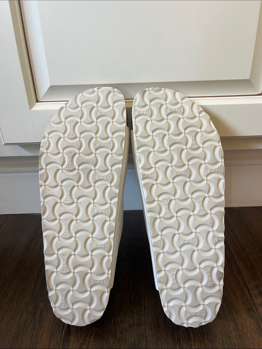 NWT Birkenstock Arizona Sandals - Picture 6 of 6